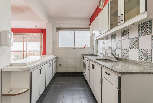 Imagen 7 de 30 de Departamento.venta.2 Ambientes Desocupado Con Cochera Incluida En El Precio.banfield.