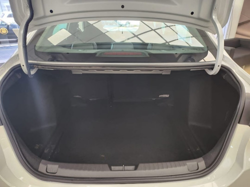Imagen 9 de 15 de Chevrolet Onix Plus Premier 1.0 Turbo Fs