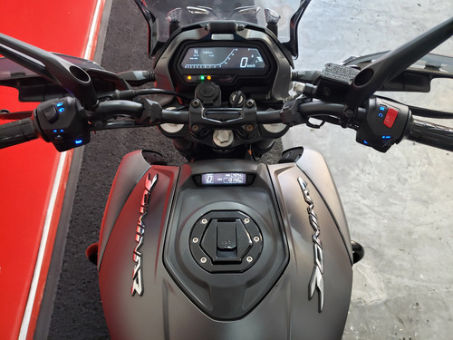 Bajaj Dominar 400 Abs 2024 Preta Preto
