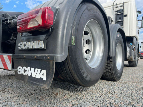 Caminhão Scania R 440 6x2 Truck 2018 Branco R 450 R450 R440