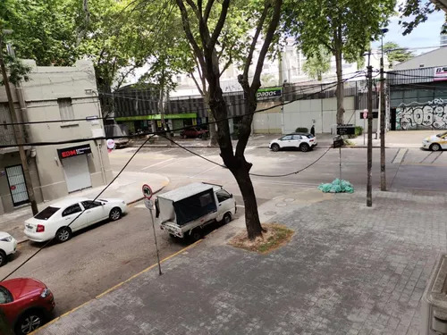 Cómodo Apartamento Con Piscina En Edificio Moderno.