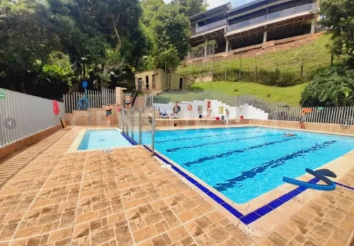 Se Renta Casa En Unidad Cerrada En Envigado A 3 Cuadras De C.c Mayorca