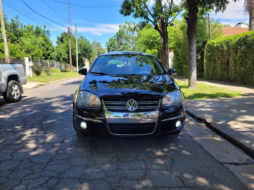 Volkswagen Vento 2.5 Advance 170cv