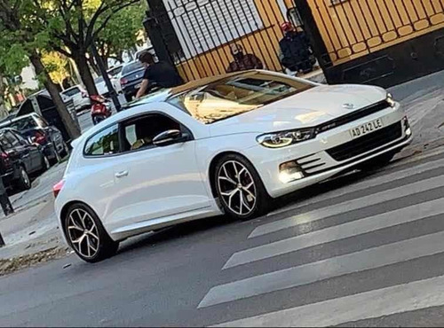 Volkswagen Scirocco 2018 2.0 Tsi Gts 211cv Dsg