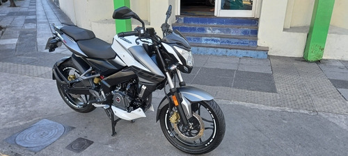 Imagen 4 de 20 de Bajaj Rouser Ns200