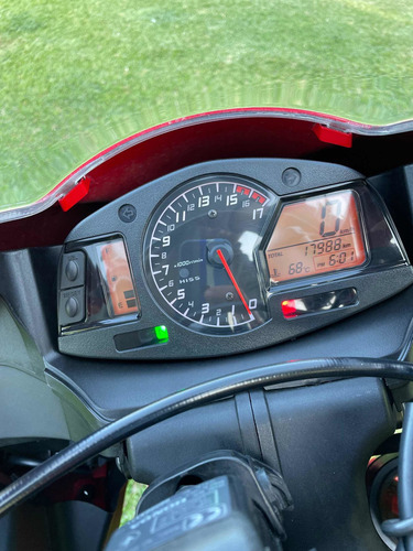 Imagen 6 de 17 de Honda Cbr 600rr