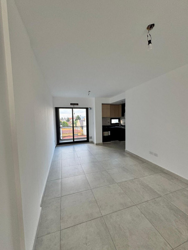 Venta Monoambiente Divisible C/balcon A Estrenar