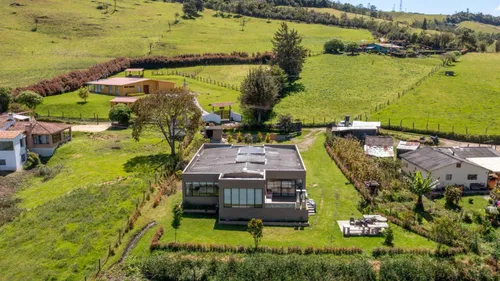 Casa Campestre En Venta En La Calera. Cod V7230