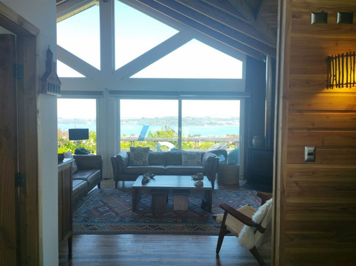 Casa En Venta Con Hermosa Vista Al Lago Y Volcanes Frutillar