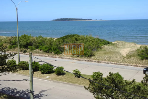 Apartamento Frente Al Mar