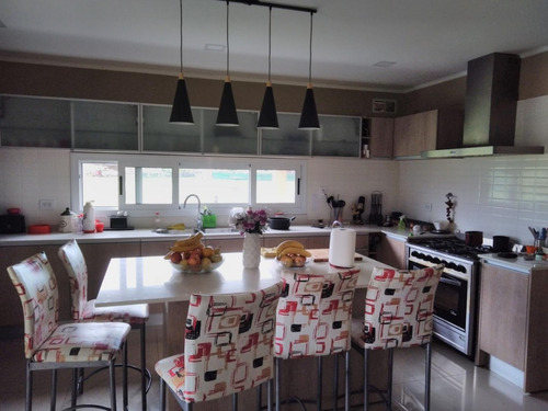Imagen 4 de 30 de Casa De 6 Ambientes Con Pileta En Santa Inés!!!