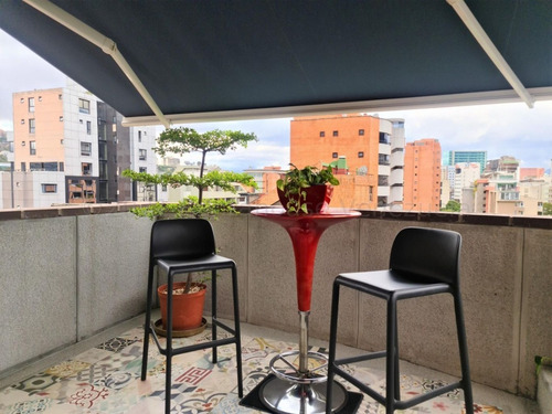 Imagen 8 de 22 de Claudia Lopez Vende Apartamento En El Rosal Mls #22-19776