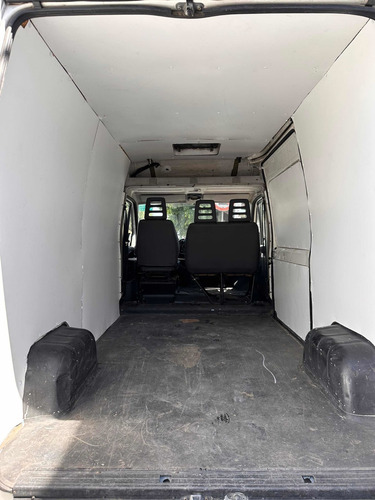 Imagen 12 de 14 de Peugeot Boxer 2012 2.3 350lh Confort Hdi Larga Alta