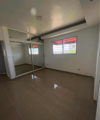 Vendo Inmueble En La Autopista San Isidro