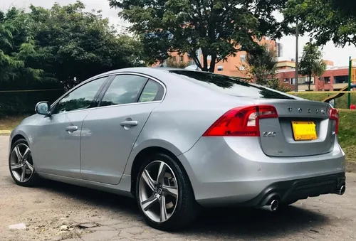 Volvo S60 1.6 T4 R-design
