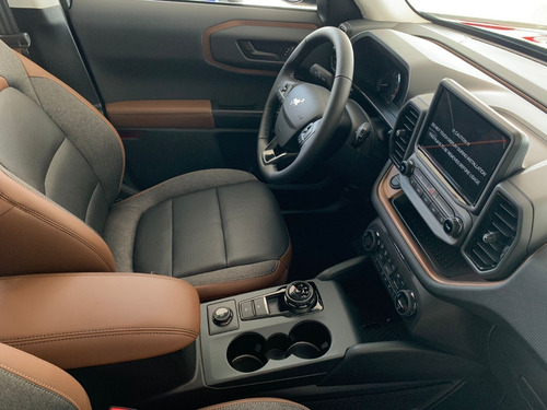 Imagen 7 de 12 de Ford Bronco Sport Outer Banks Negra 2021