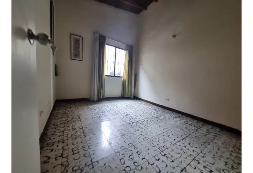 Casa En Venta 2do Piso 2 Niveles En Floresta Alcazares 140 Mt²