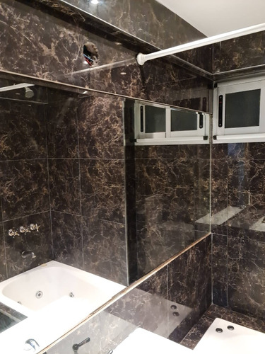 Departamento C/cochera 1 Piso Al Frente 3 Ambientes Almagro