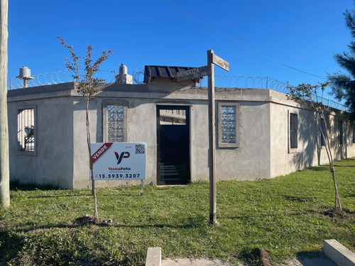 Vivienda De 4 Ambientes Y Pileta A La Venta En Máximo Paz Moradas De Máximo.