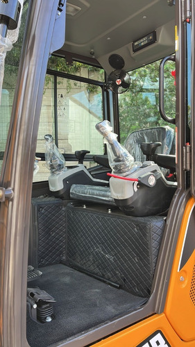 Miniexcavadora Taurus Xn28- Miniretro Excavadora Mot. Yanmar