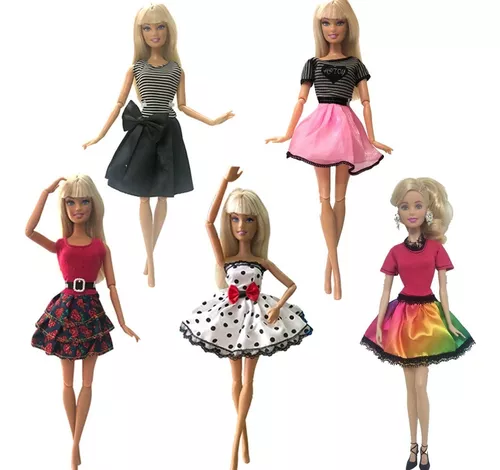 Kit Atacado 5 Casual Roupas + 5 Sapatos Para Boneca Barbie