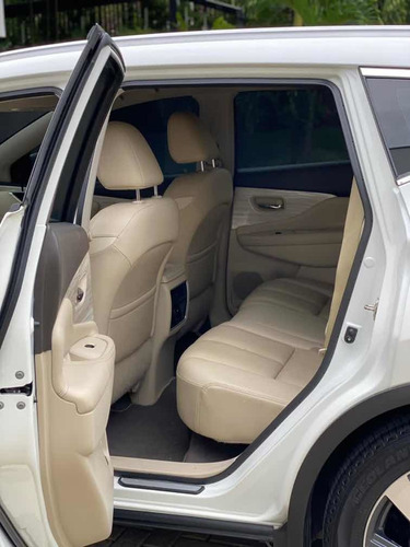 Nissan Murano Crossover