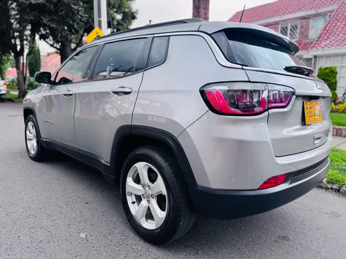 Jeep Compass 2.4 4X2 Longitude At