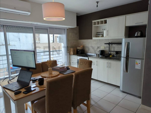 Imagen 4 de 10 de Venta Departamento Monoambiente En Parque Chas Con Balcon