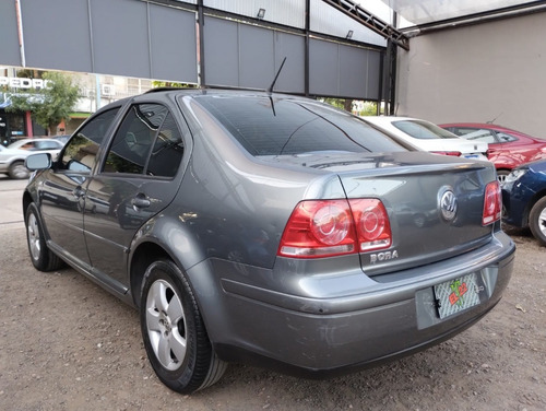 Imagen 11 de 17 de Volkswagen Bora 2.0 Trendline