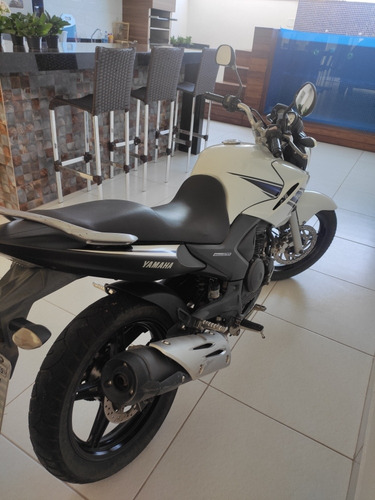 Imagem 9 de 14 de Yamaha Fazer Edition Bluefl