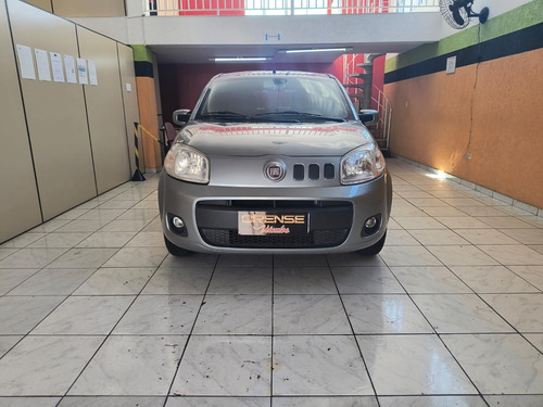 Fiat Uno 1.0 Vivace Celeb. Flex 5P