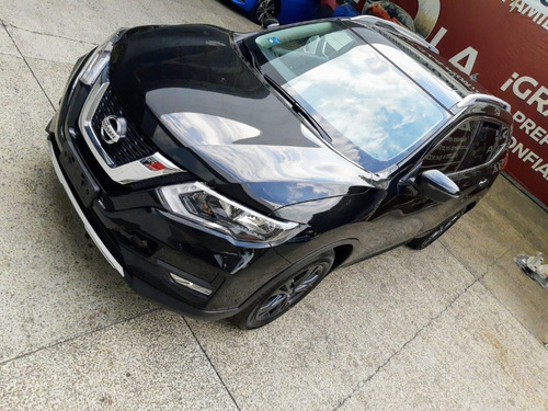 Imagen 3 de 14 de Nissan X-trail Advanse 3 Filas