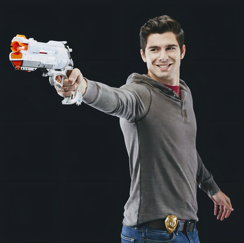 Nerf Overwatch Mccree Rival Blaster Con Insignia