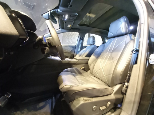 Imagen 8 de 15 de Ds7 Crossback 2.0 Hdi 180 At So Chic Seguridad Y Diseño