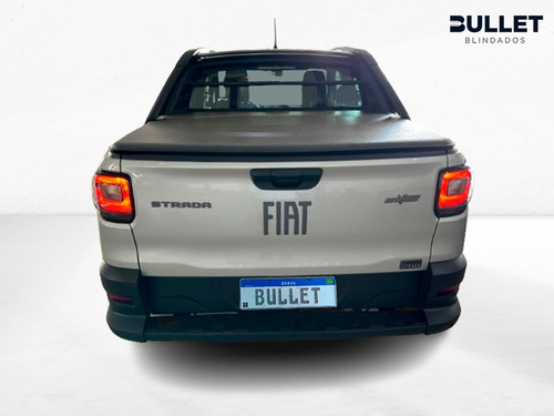 Fiat Strada 1.0 Ultra Cab. Dupla Turbo 200 Flex Aut. 4P