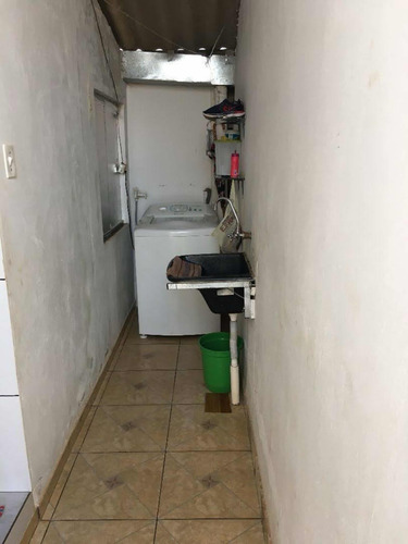 Vende-se Galpão Com Casa