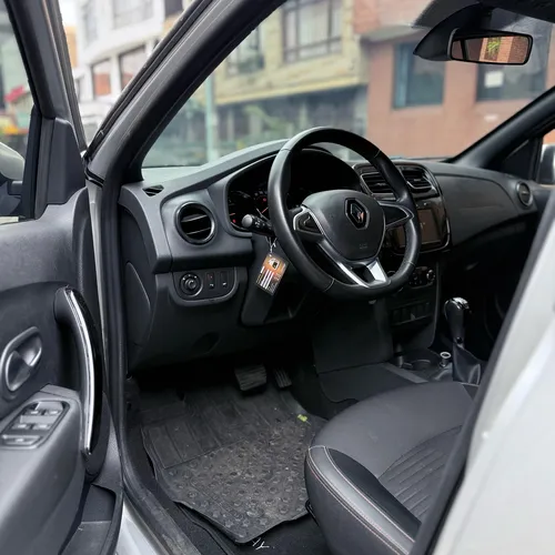 Renault Stepway 1.6 Dynamique / Intens Automática