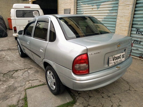 Imagem 3 de 11 de Chevrolet Corsa Classic 2008 1.0 Super Flex Power 4p