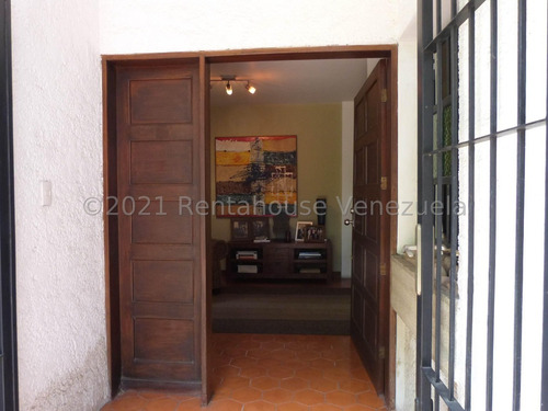 Imagen 8 de 30 de Casa_en_venta_en_caracas_en_prados-del-este_ Rah-22-498 Orlando Figueira 04125535289/04242942992