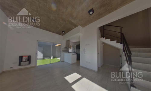 Imagen 10 de 27 de Departamento - En Venta - 2 Dormitorios - La Plata