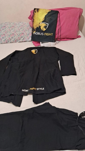 Kimono Jiu-jitsu Hórus Preto A3 (Usado)