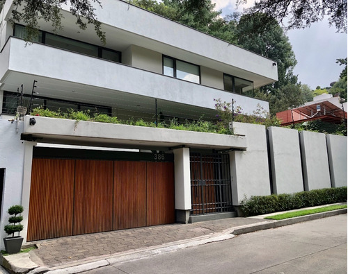 Casa En Venta En Bosques De Las Lomas