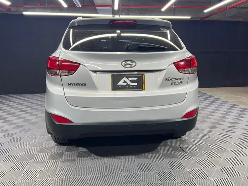 Hyundai Tucson IX35 GL 2.0 4X2