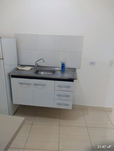 Imagem 2 de 9 de Casa No Jaguaré 2 Quartos, Sala, Cozinha, 1 Vaga Fl54