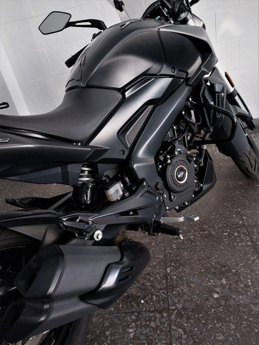 Imagen 17 de 22 de Bajaj Dominar 400