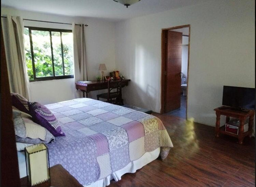 Hermosa Casa En Parque Burnett