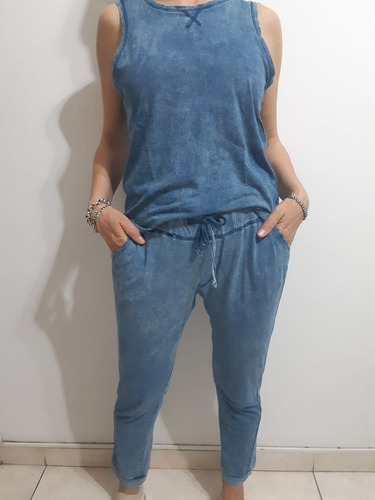 Conjunto De Pantalón Joggins Y Musculosa Marca Ver T: L