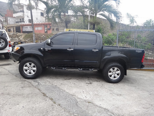 Imagen 8 de 14 de Toyota Hilux Kavak Automatica 4x4