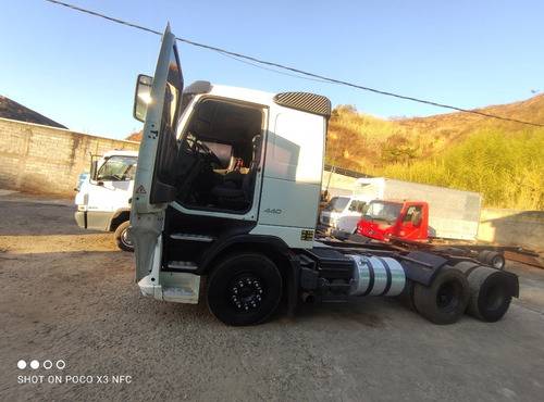 Imagem 9 de 12 de Volvo Fh 440 Trucado 6x2 Mecanico