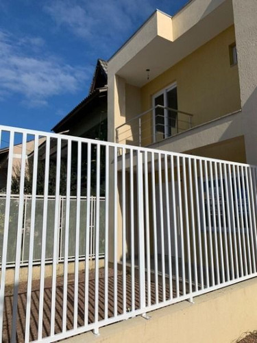 Casa Em Hípica Com 3 Dormitórios - Mi271391